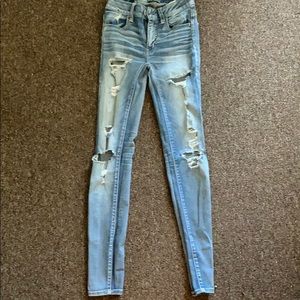 American eagle holey jeans